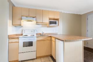 Hotel Grand Forks Inn 2*