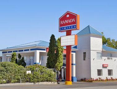 Grand Forks Inn Hotel 2*